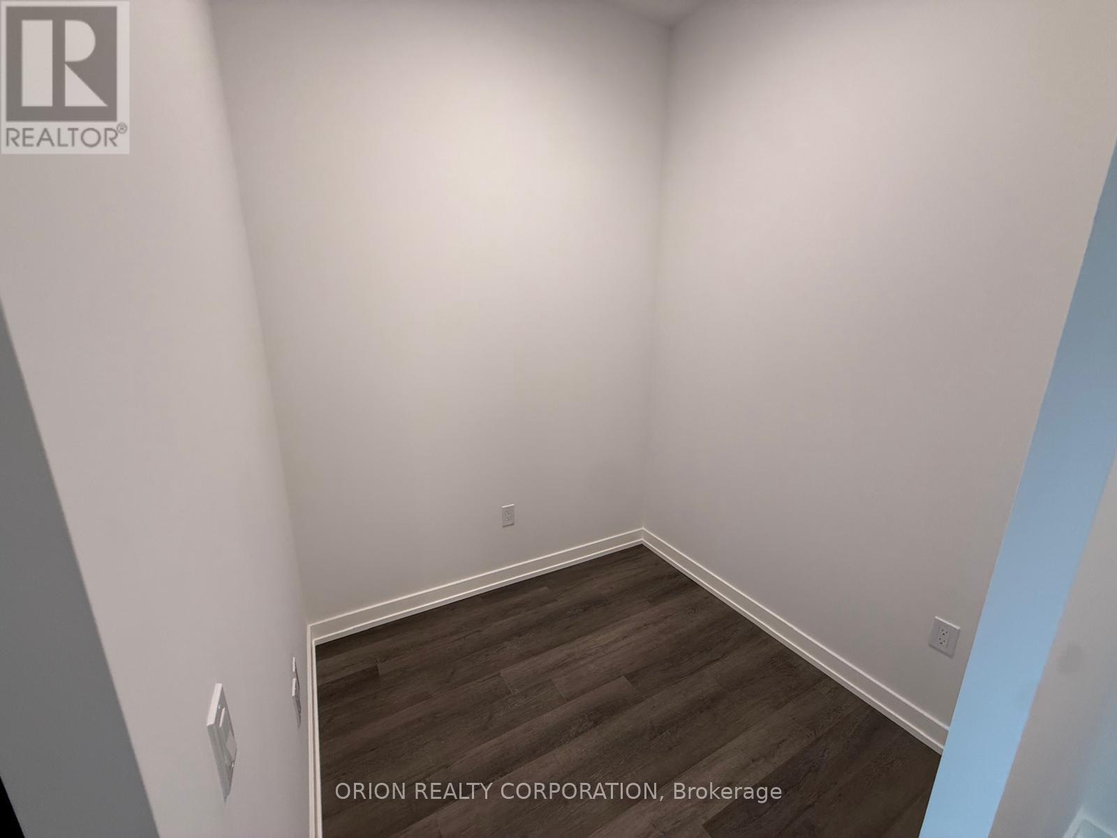 314 - 5 Meadowdale Road, Vaughan, Ontario  L4K 0C7 - Photo 3 - N13650570