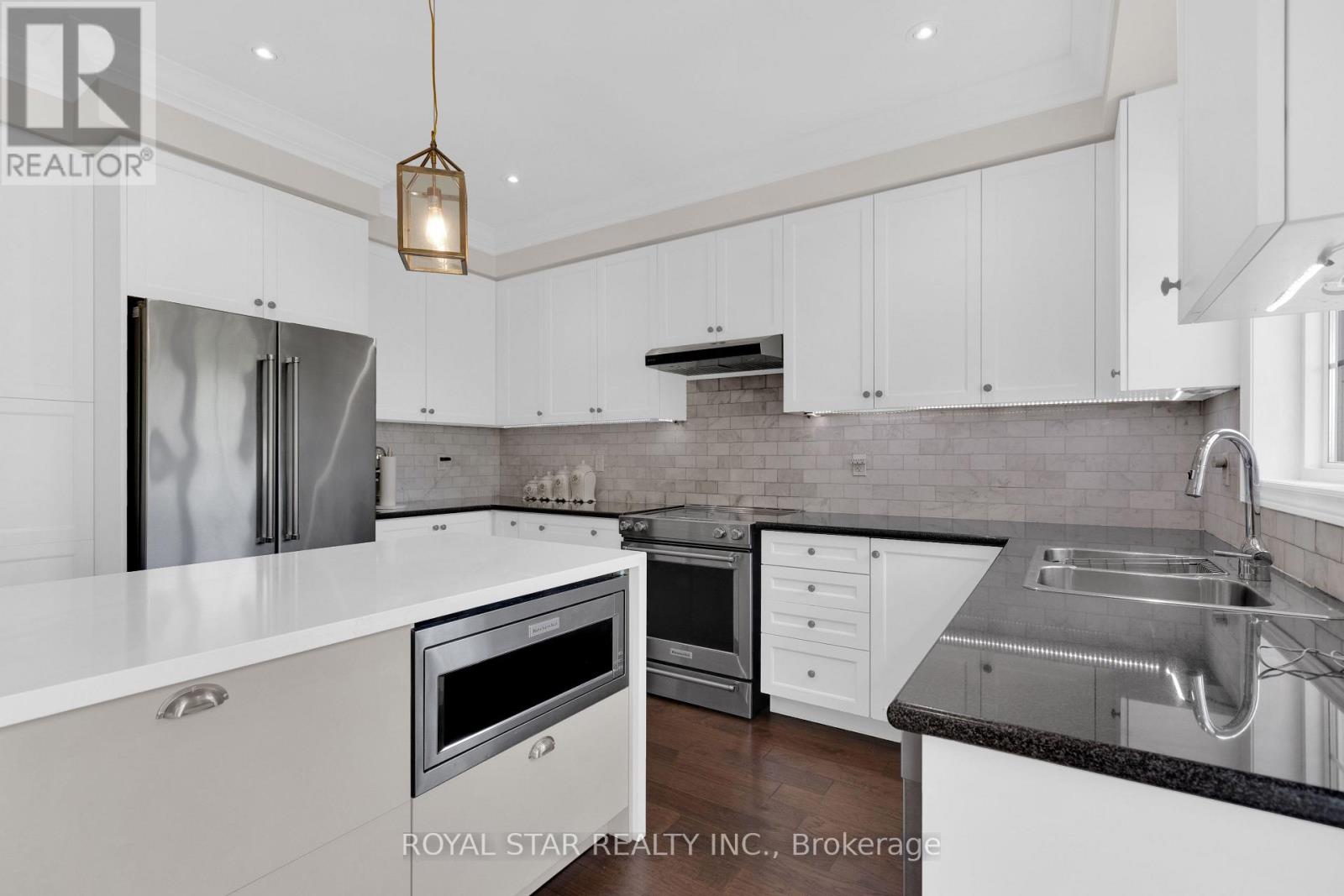 50 Brookwater Crescent, Caledon, Ontario  L7C 4A4 - Photo 13 - W13653696