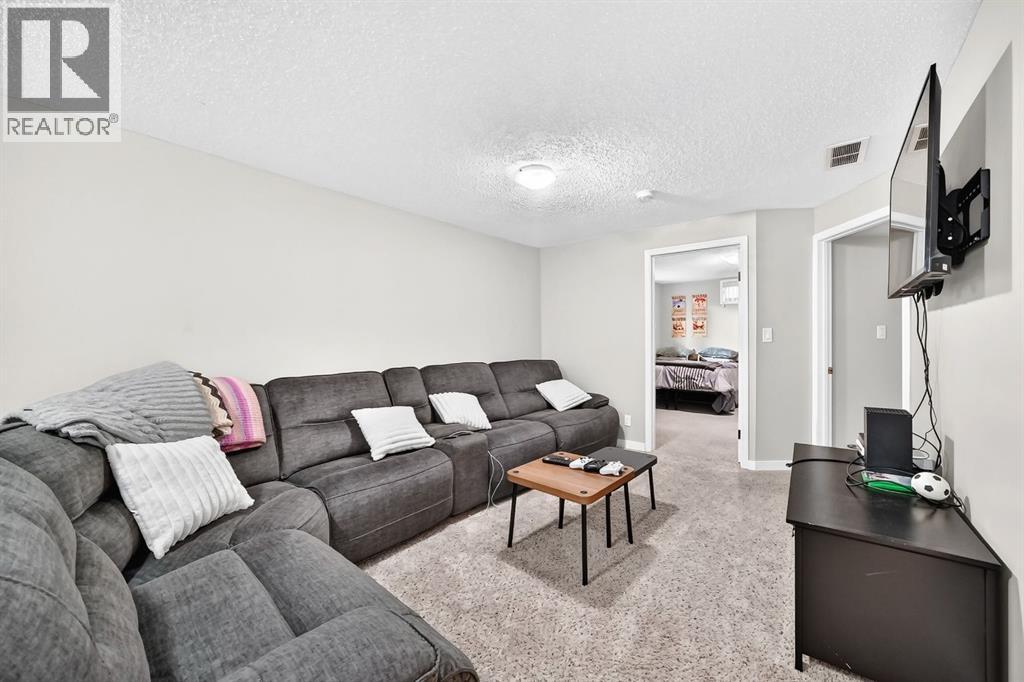 4824 41 Avenue SW, Calgary, Alberta  T3E 1H1 - Photo 24 - A2335681