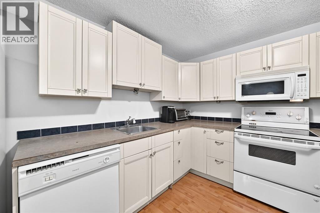 4824 41 Avenue SW, Calgary, Alberta  T3E 1H1 - Photo 28 - A2335681