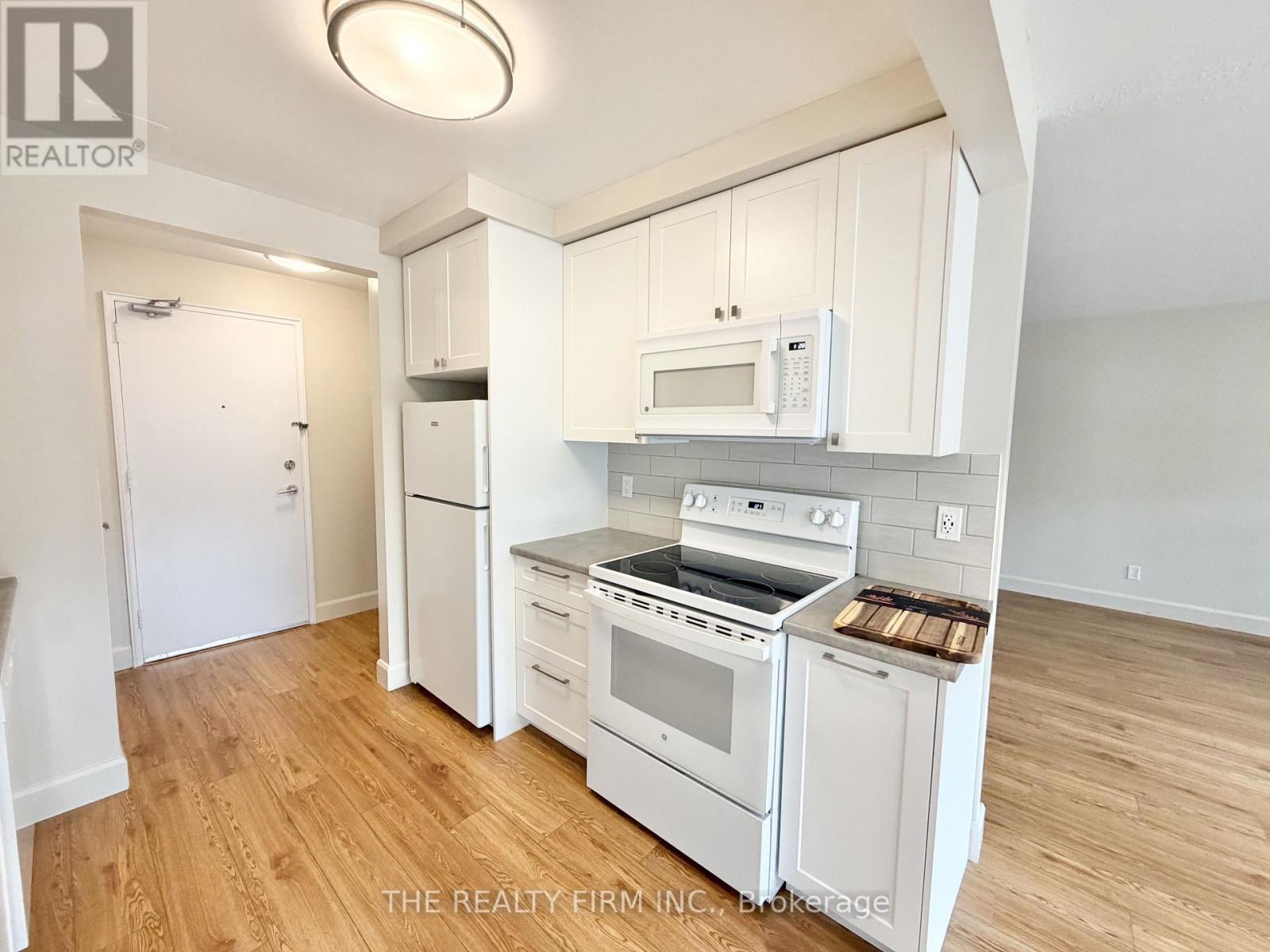 209 - 10 Beechwood Place, London South, Ontario  N6C 1H7 - Photo 7 - X13653828