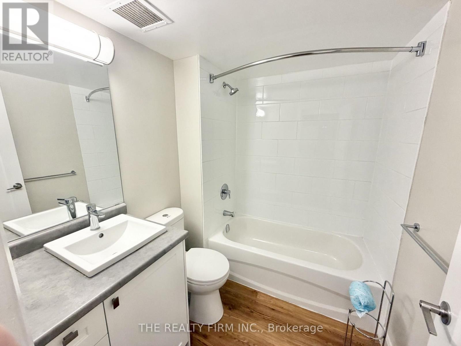 209 - 10 Beechwood Place, London South, Ontario  N6C 1H7 - Photo 9 - X13653828