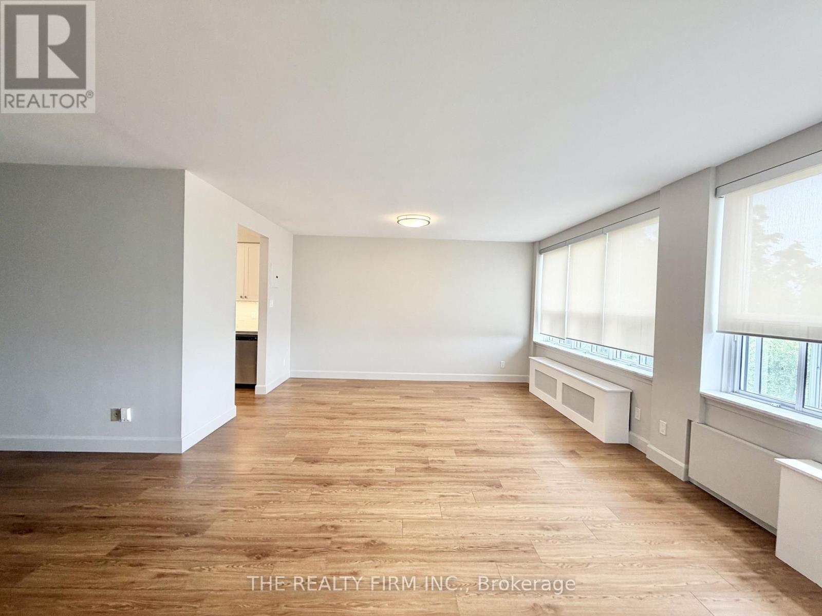 801 - 10 Beechwood Place, London South, Ontario  N6C 1H7 - Photo 4 - X13653832