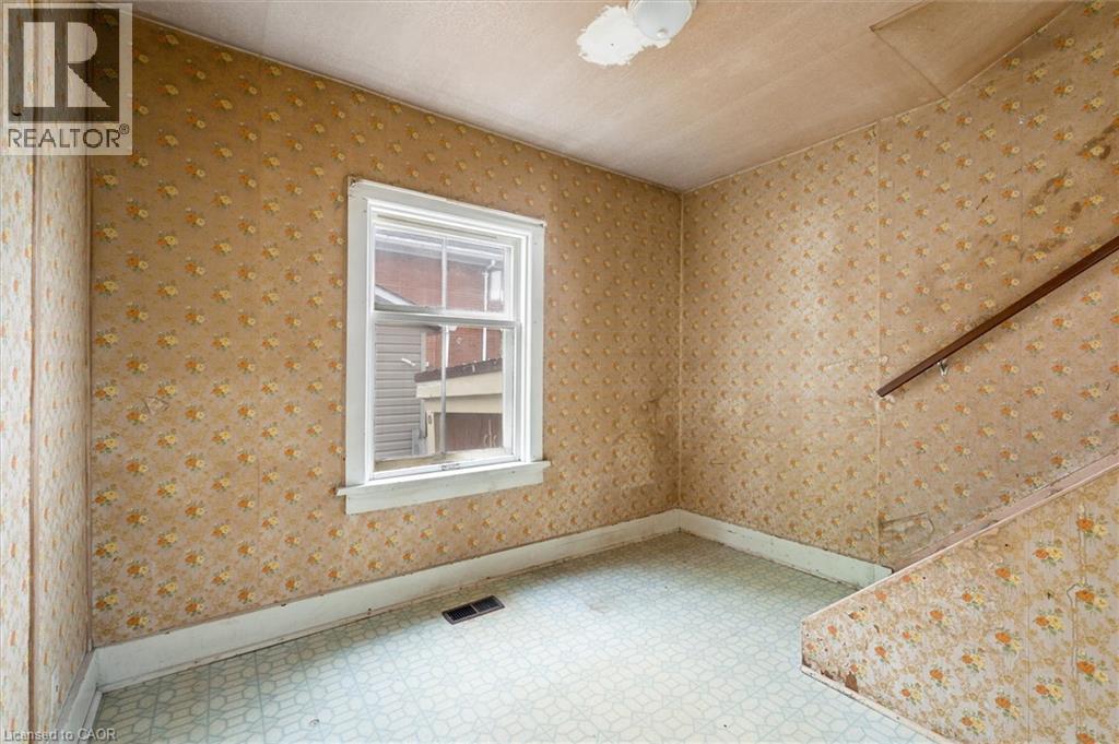 6 Riverside Drive W, Elmira, Ontario  N3B 1R1 - Photo 14 - 40837978