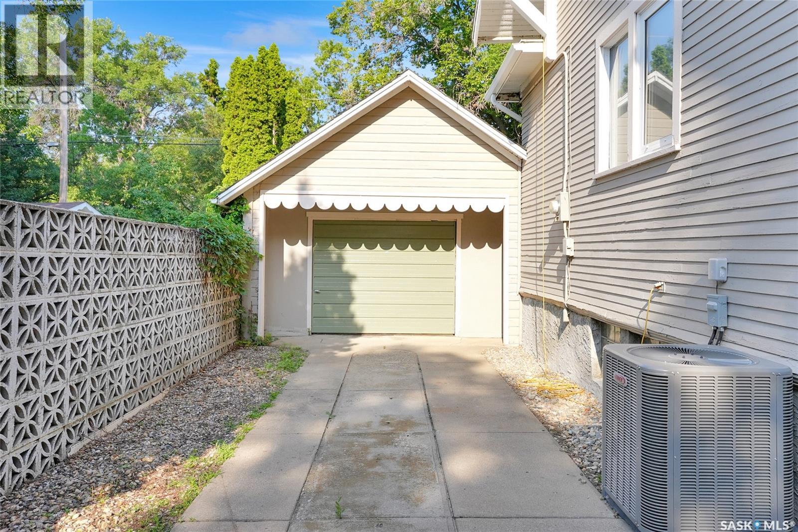 1148 Redland Avenue, Moose Jaw, Saskatchewan  S6H 3P3 - Photo 51 - SK044726