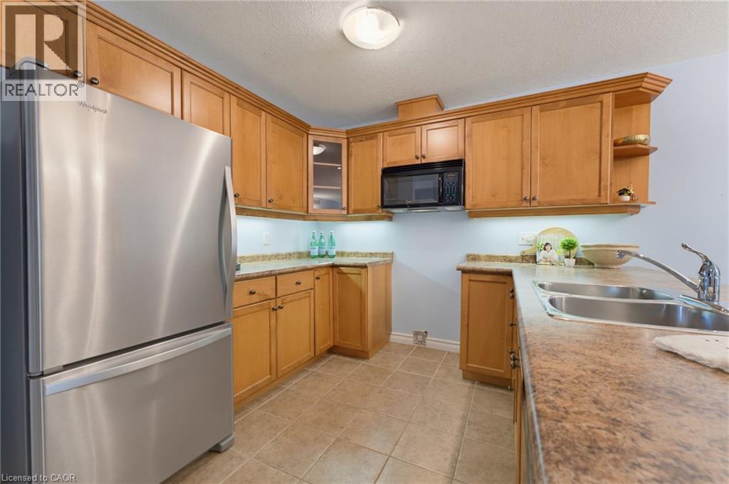 906 Baker Avenue, Listowel, Ontario  N4W 3V7 - Photo 14 - 40848680