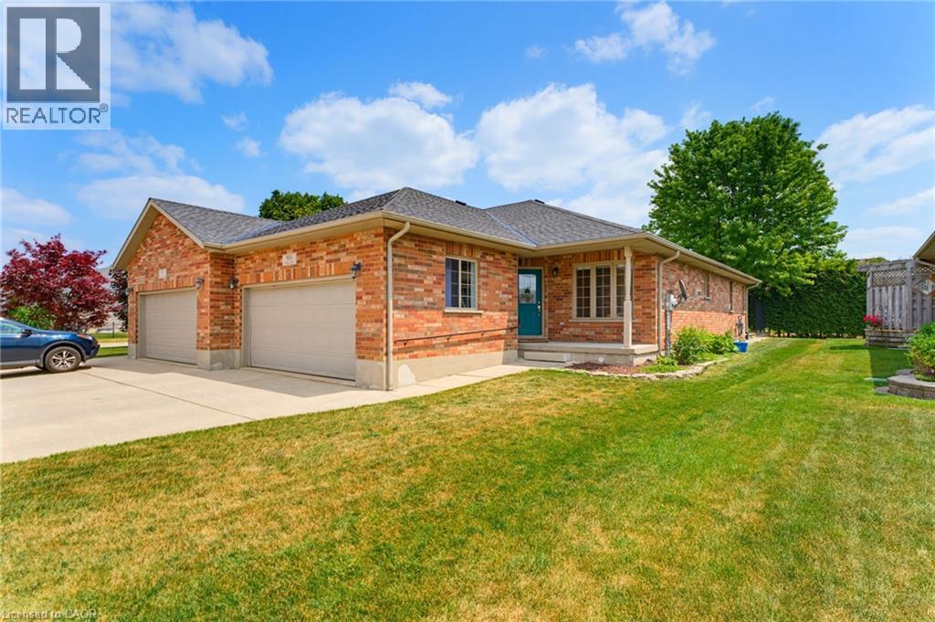 906 Baker Avenue, Listowel, Ontario  N4W 3V7 - Photo 8 - 40848680