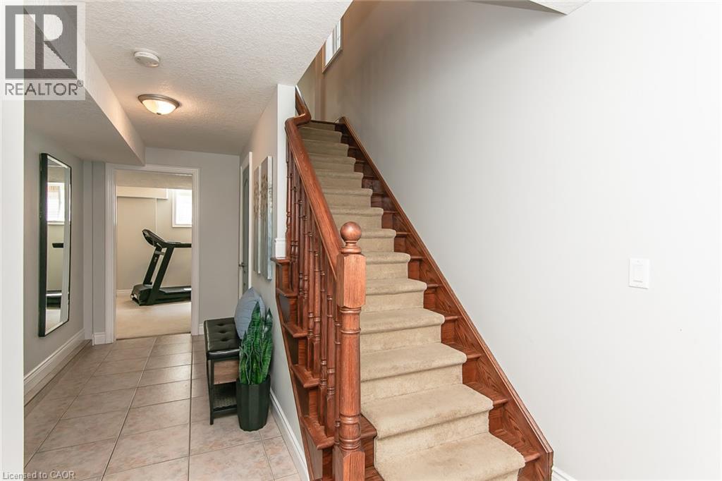 563 Woolgrass Avenue, Waterloo, Ontario  N2V 2Y2 - Photo 7 - 40853180