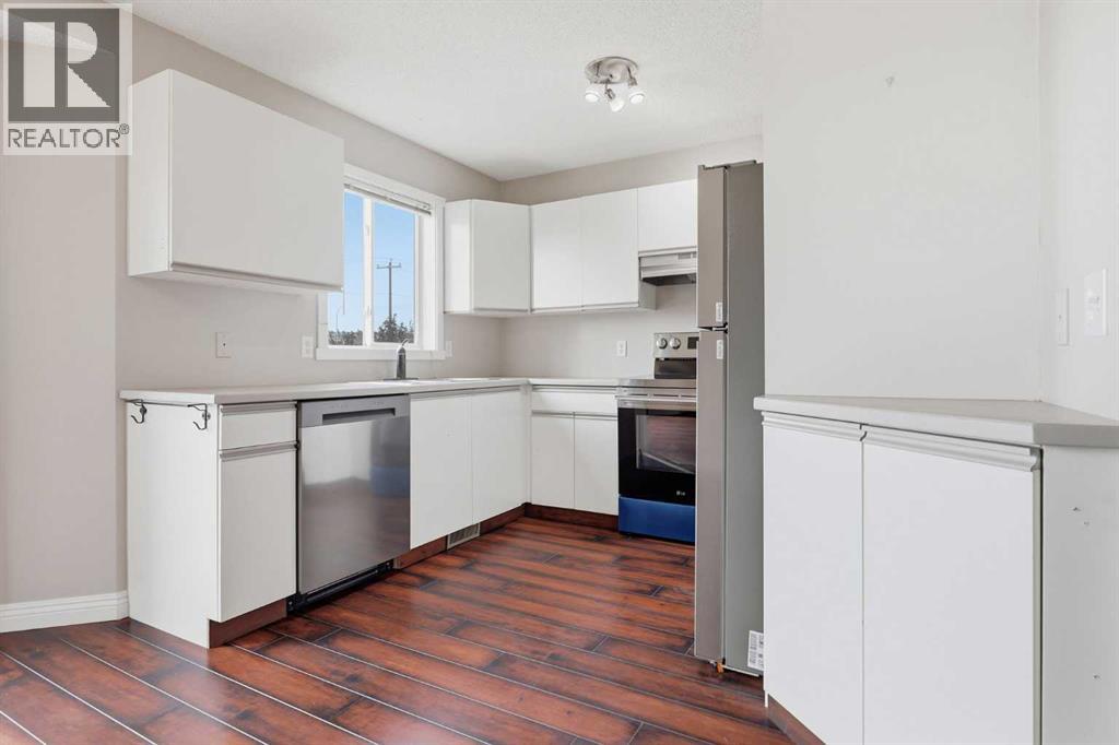 129 Hidden Spring Circle NW, Calgary, Alberta  T3A 5H4 - Photo 7 - A2335524