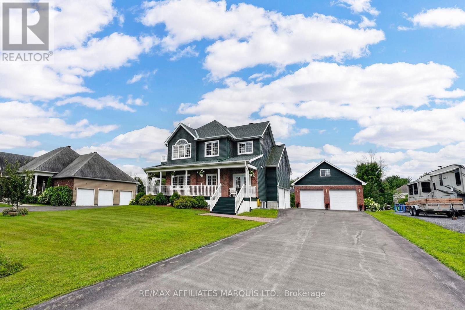 6242 Shannon Lane, South Glengarry, Ontario