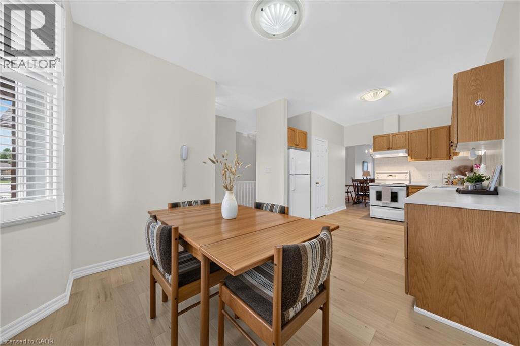 21 Twentyplace Boulevard, Hamilton, Ontario  L0R 1W0 - Photo 11 - 40854351