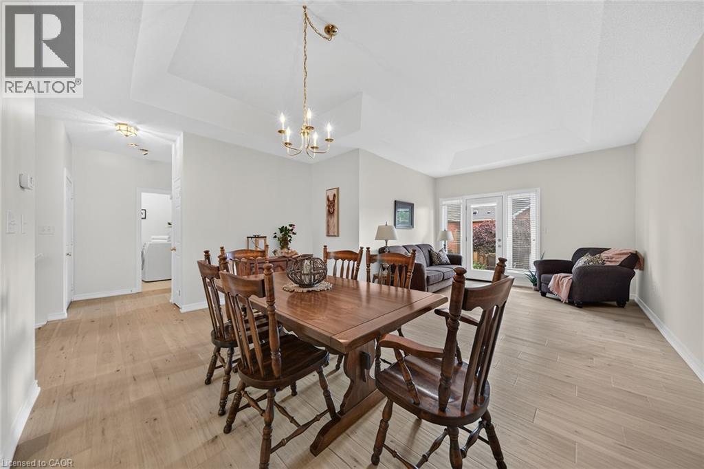 21 Twentyplace Boulevard, Hamilton, Ontario  L0R 1W0 - Photo 17 - 40854351