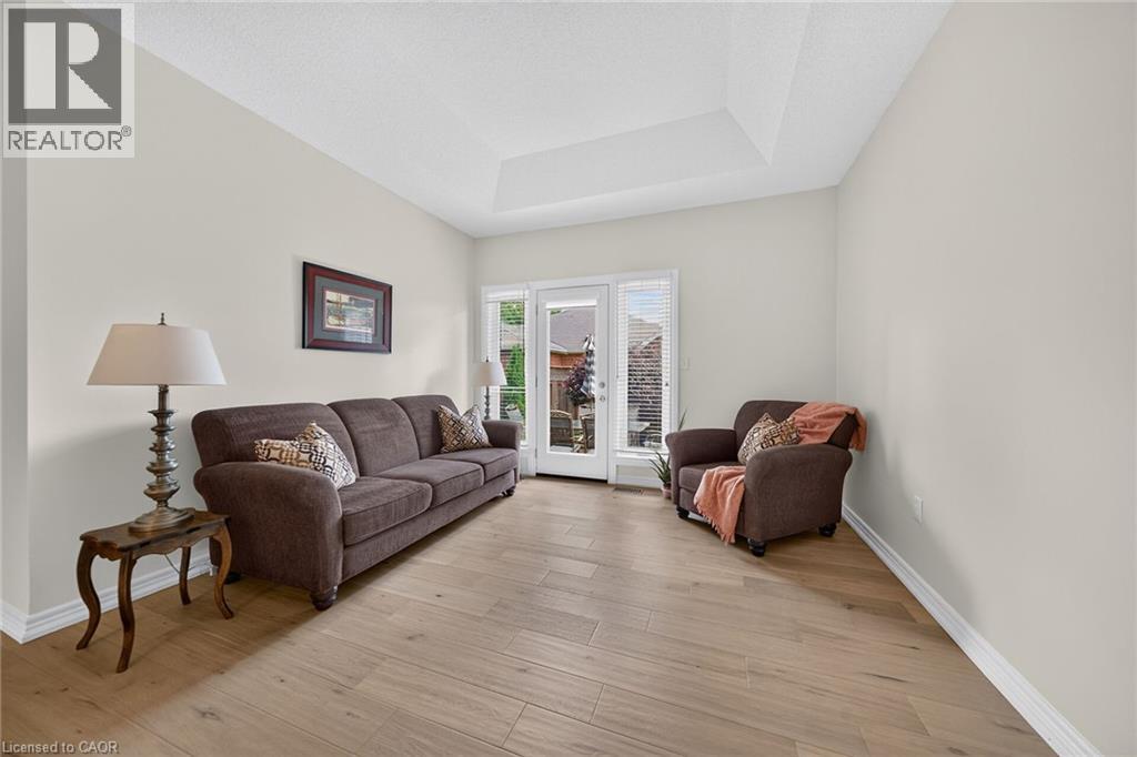 21 Twentyplace Boulevard, Hamilton, Ontario  L0R 1W0 - Photo 19 - 40854351