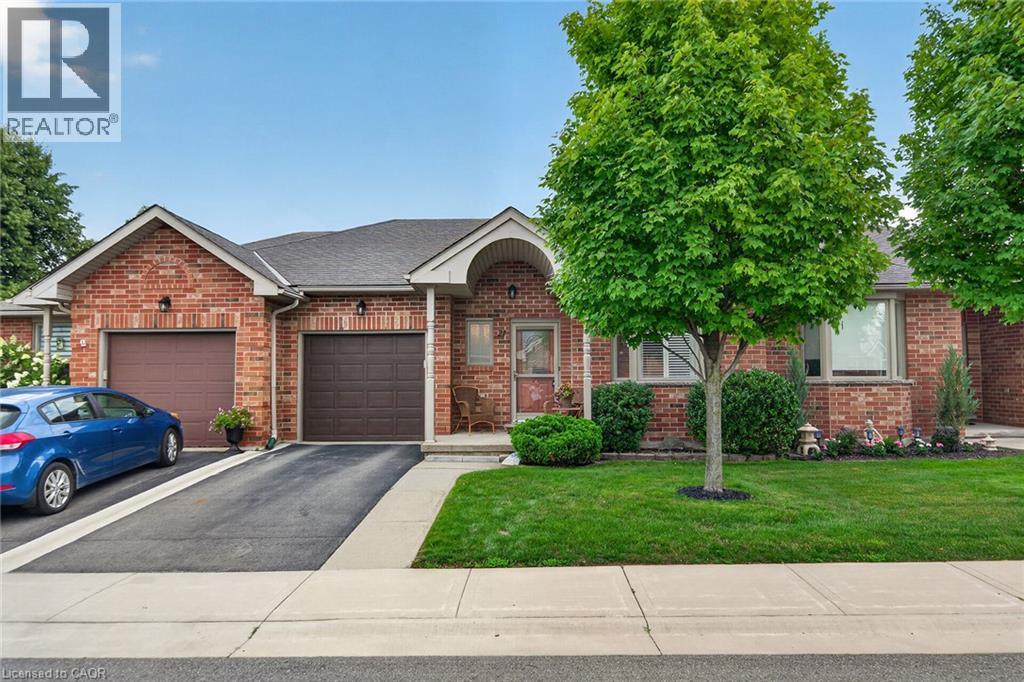 21 Twentyplace Boulevard, Hamilton, Ontario  L0R 1W0 - Photo 2 - 40854351