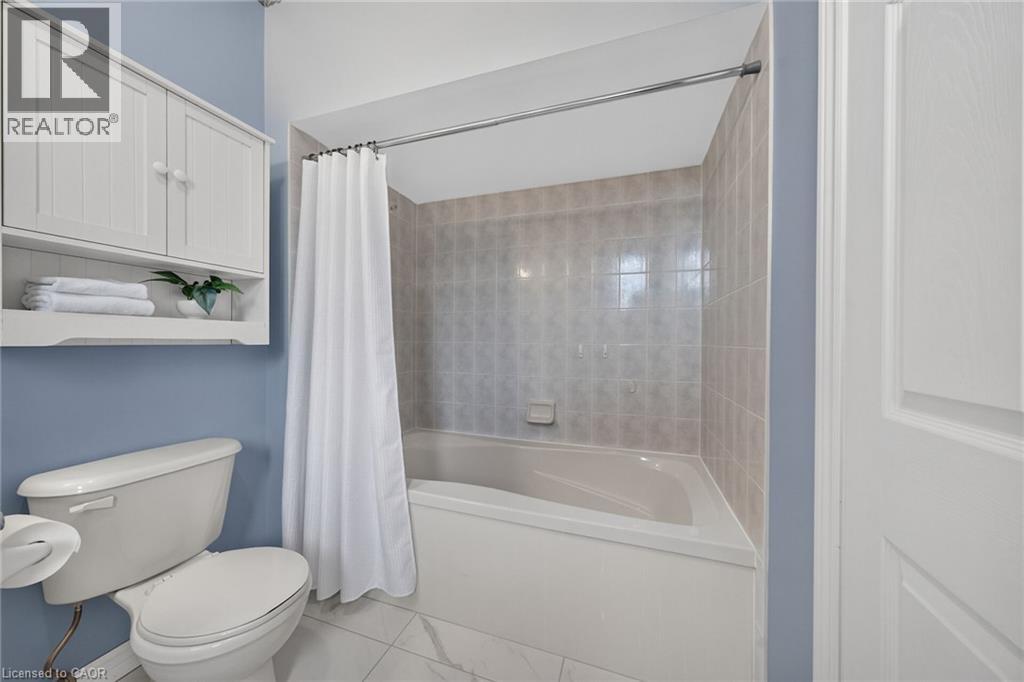21 Twentyplace Boulevard, Hamilton, Ontario  L0R 1W0 - Photo 28 - 40854351