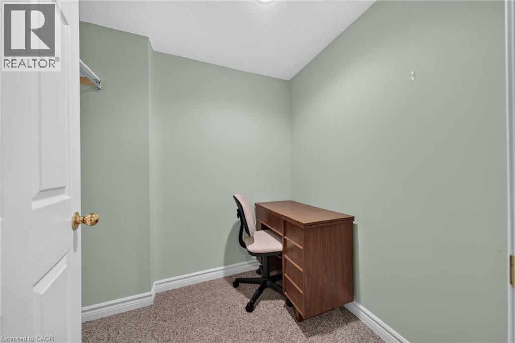 21 Twentyplace Boulevard, Hamilton, Ontario  L0R 1W0 - Photo 34 - 40854351
