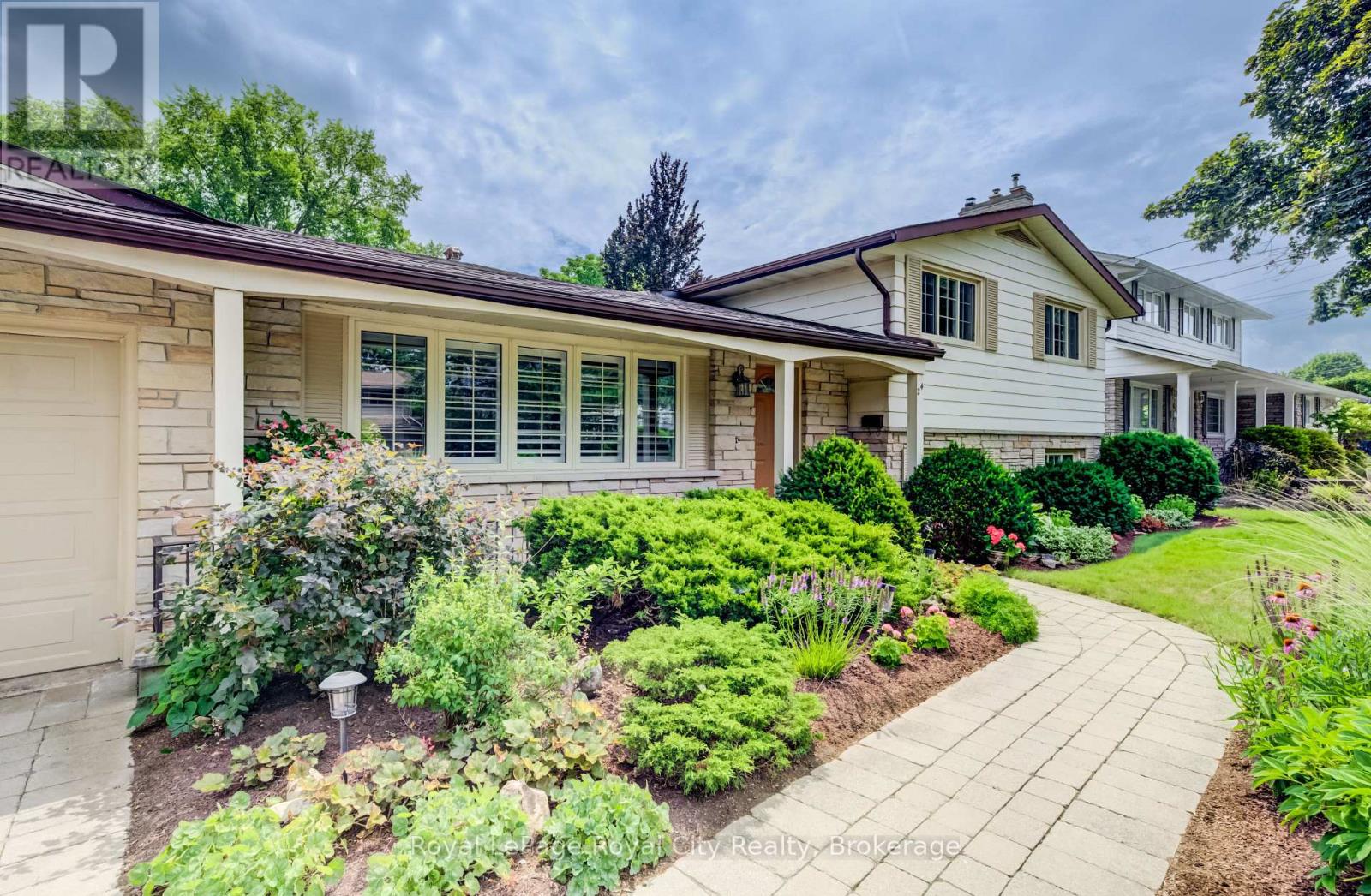 24 MAPLEWOOD DRIVE, guelph (dovercliffe park/old university), Ontario