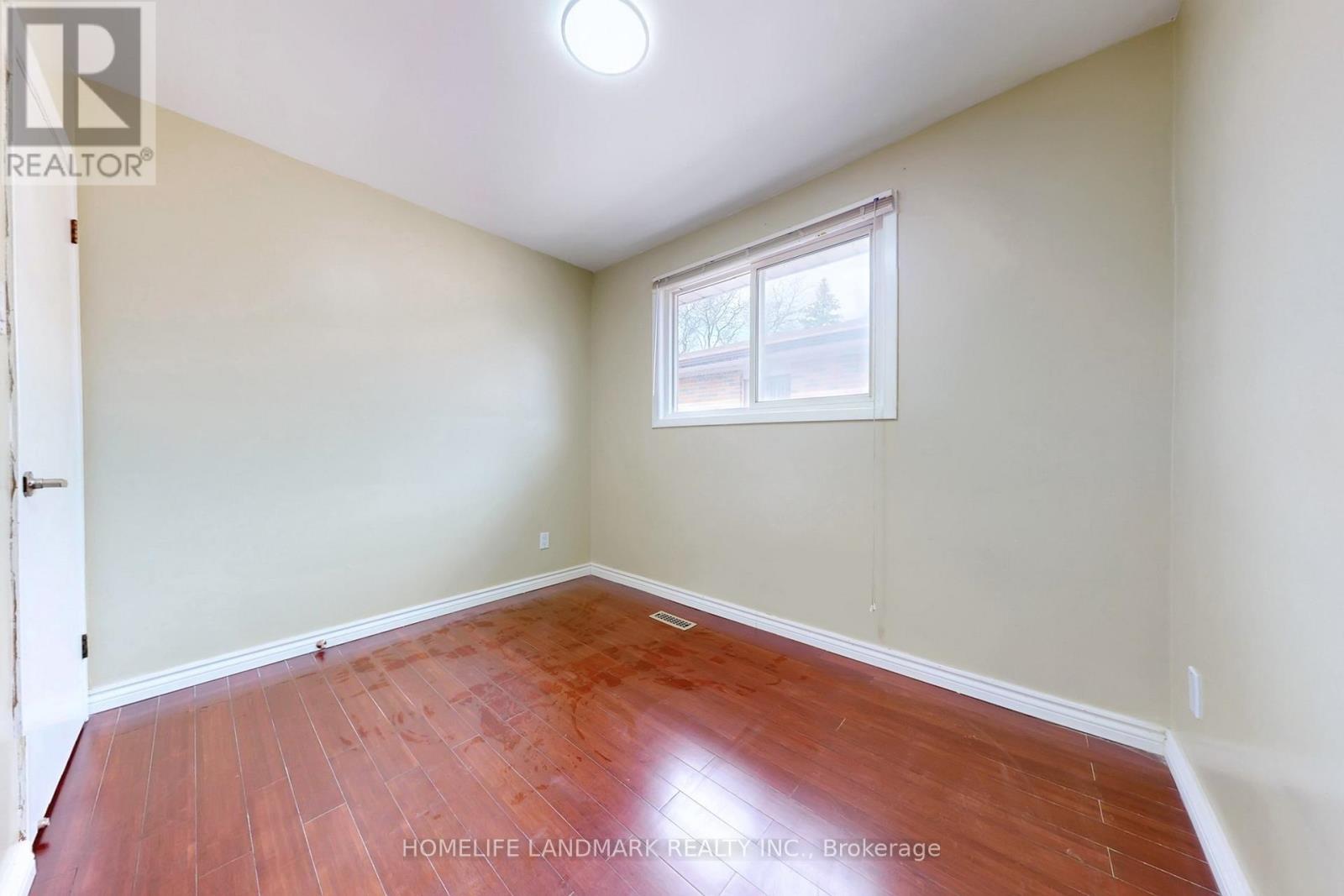 225 Pineway Boulevard, Toronto, Ontario  M2H 1B5 - Photo 16 - C13653768