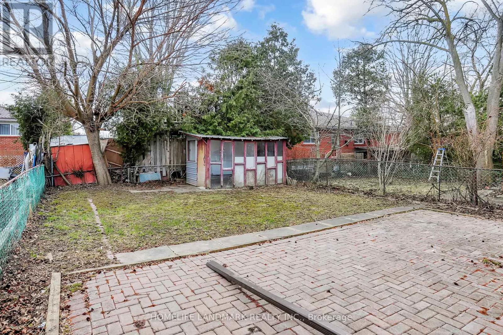225 Pineway Boulevard, Toronto, Ontario  M2H 1B5 - Photo 31 - C13653768