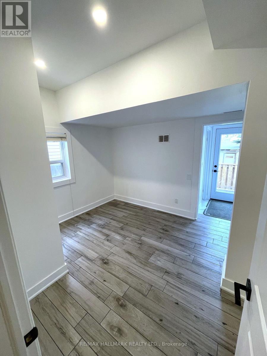 202 - 293 Euclid Avenue, Toronto, Ontario  M6J 2K1 - Photo 3 - C13653772