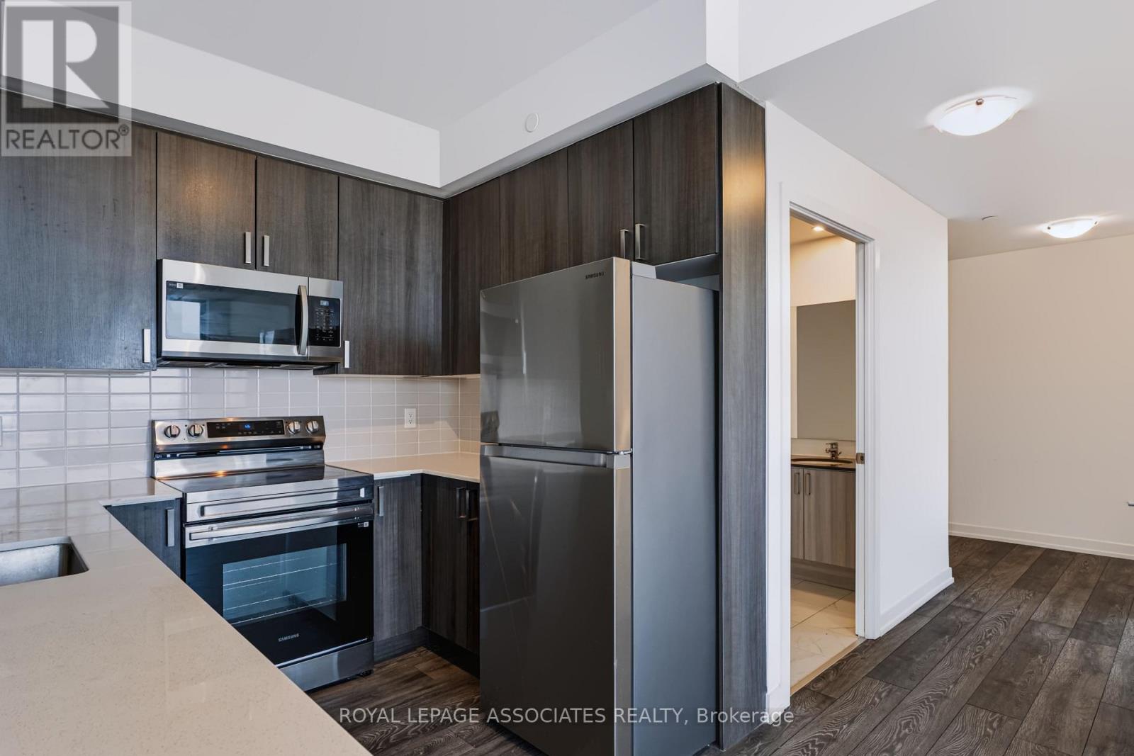 2302 - 1455 Celebration Drive, Pickering, Ontario  L1W 1L8 - Photo 8 - E13653766