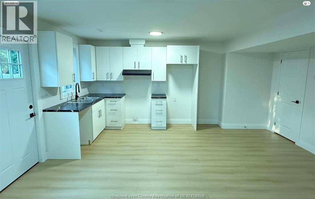450 Mill Unit# 2, Windsor, Ontario  N9C 2R6 - Photo 3 - 26019210