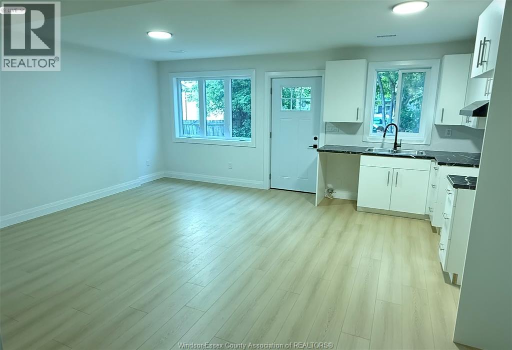 450 Mill Unit# 2, Windsor, Ontario  N9C 2R6 - Photo 2 - 26019210