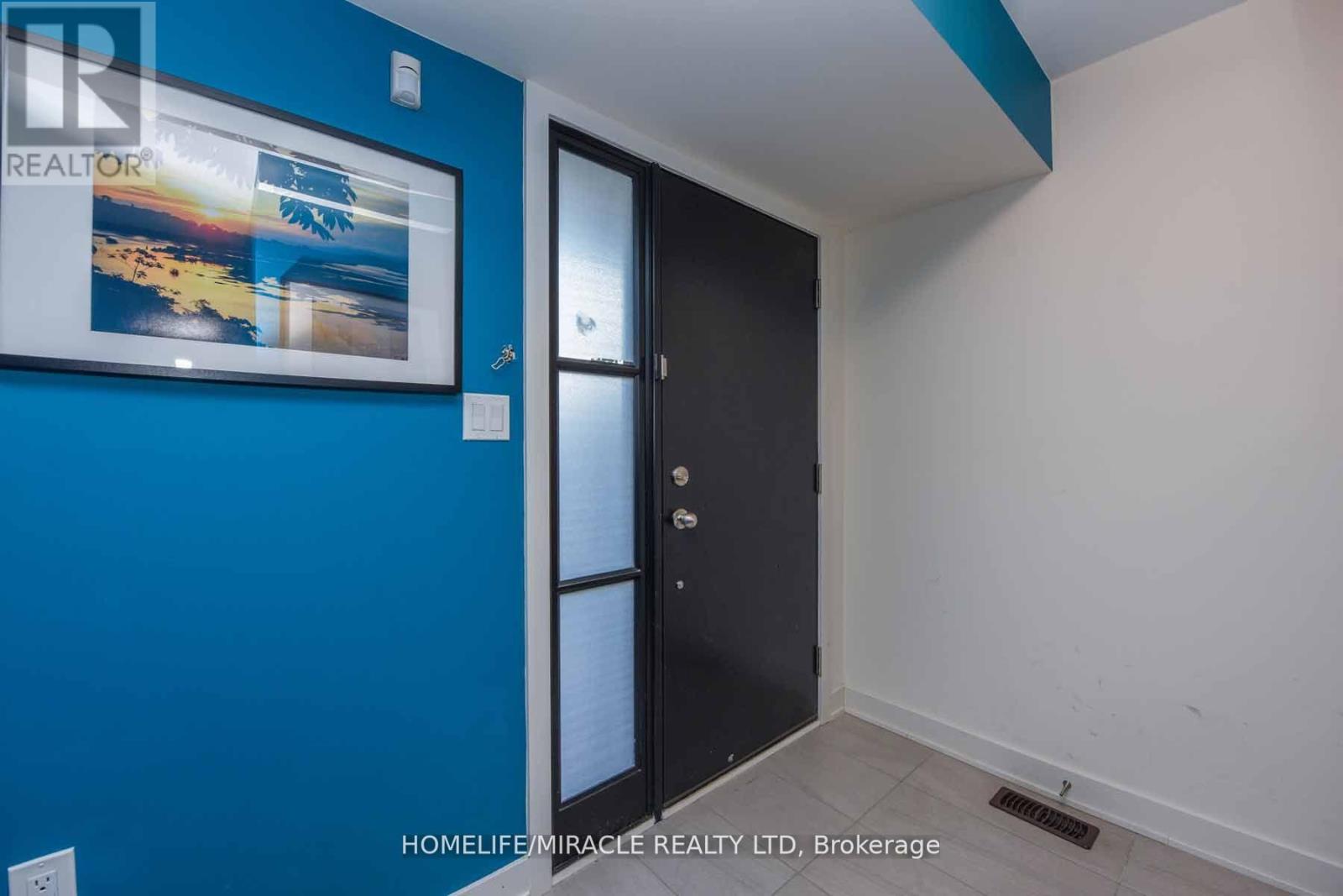 183 Carpaccio Avenue, Vaughan, Ontario  L4H 4R6 - Photo 11 - N13653754
