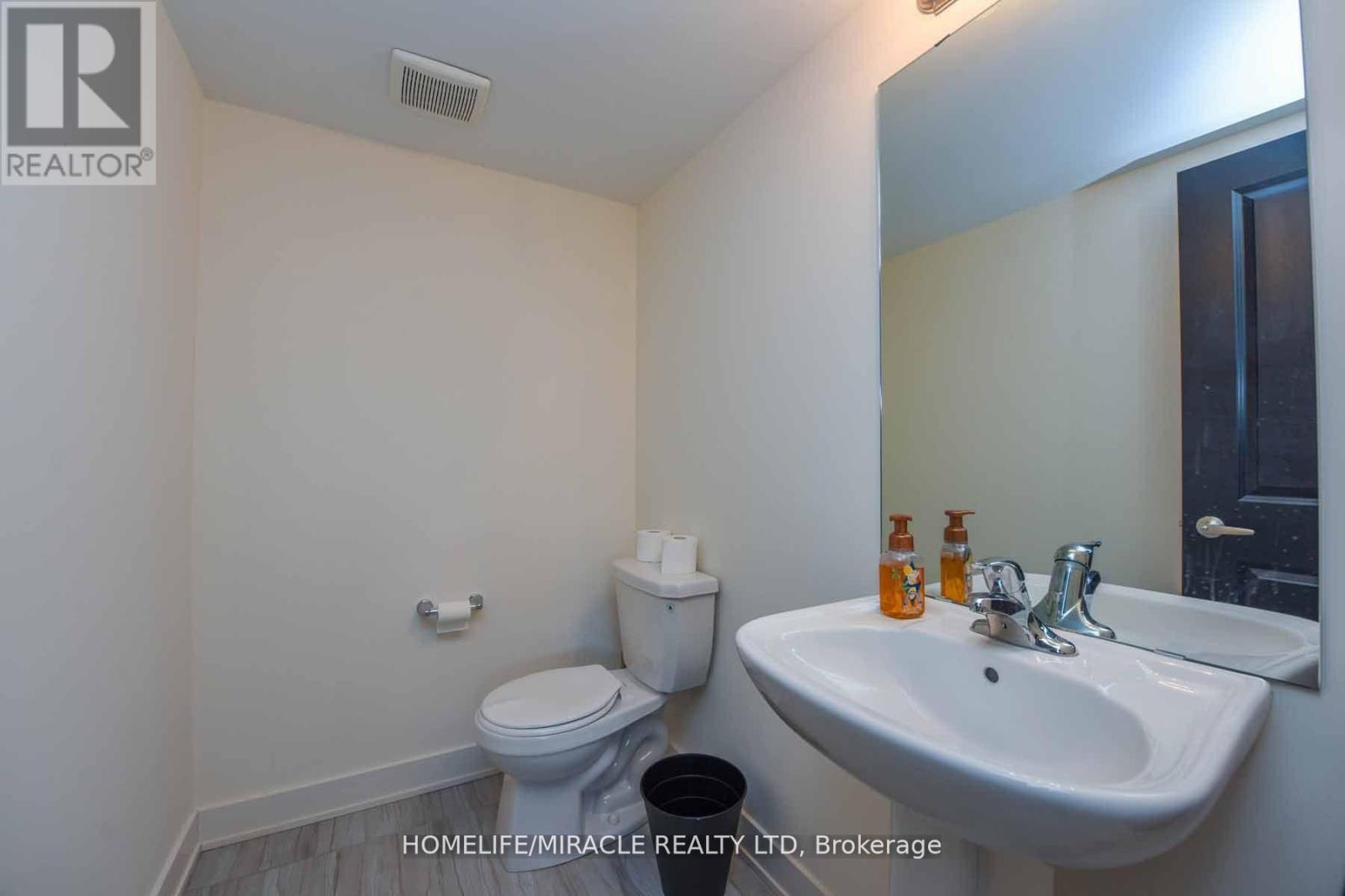 183 Carpaccio Avenue, Vaughan, Ontario  L4H 4R6 - Photo 7 - N13653754