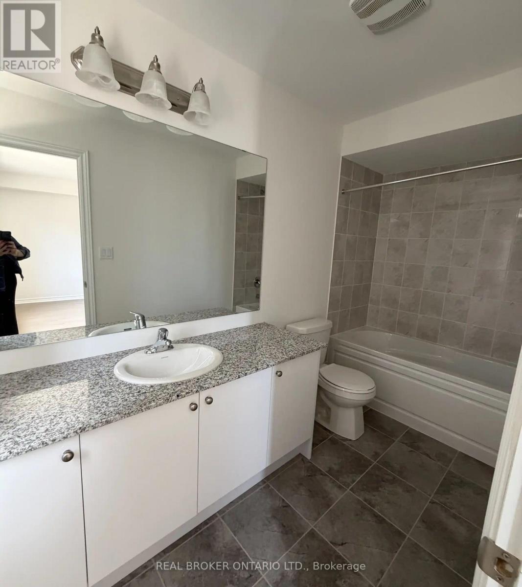 22 Brethet Heights, New Tecumseth (Beeton), Ontario  L0G 1A0 - Photo 15 - N13653798