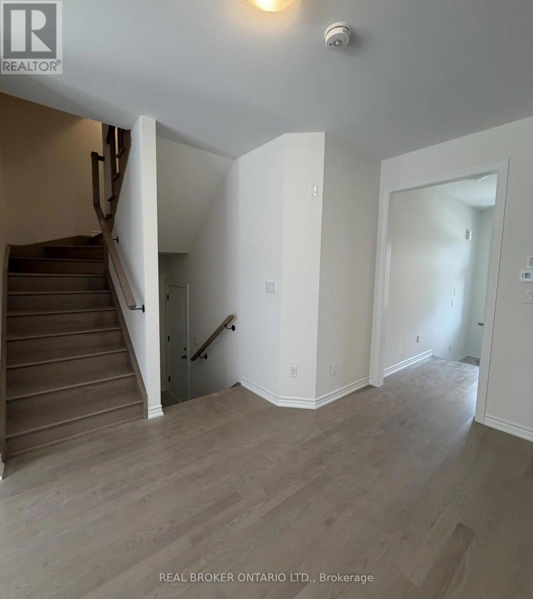 22 Brethet Heights, New Tecumseth (Beeton), Ontario  L0G 1A0 - Photo 8 - N13653798