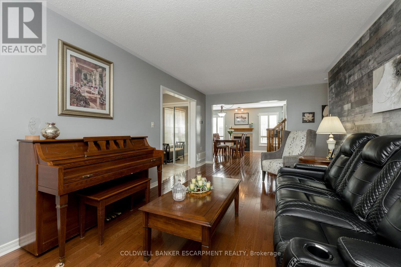593 Caverhill Crescent, Milton, Ontario  L9T 5K1 - Photo 7 - W13653742