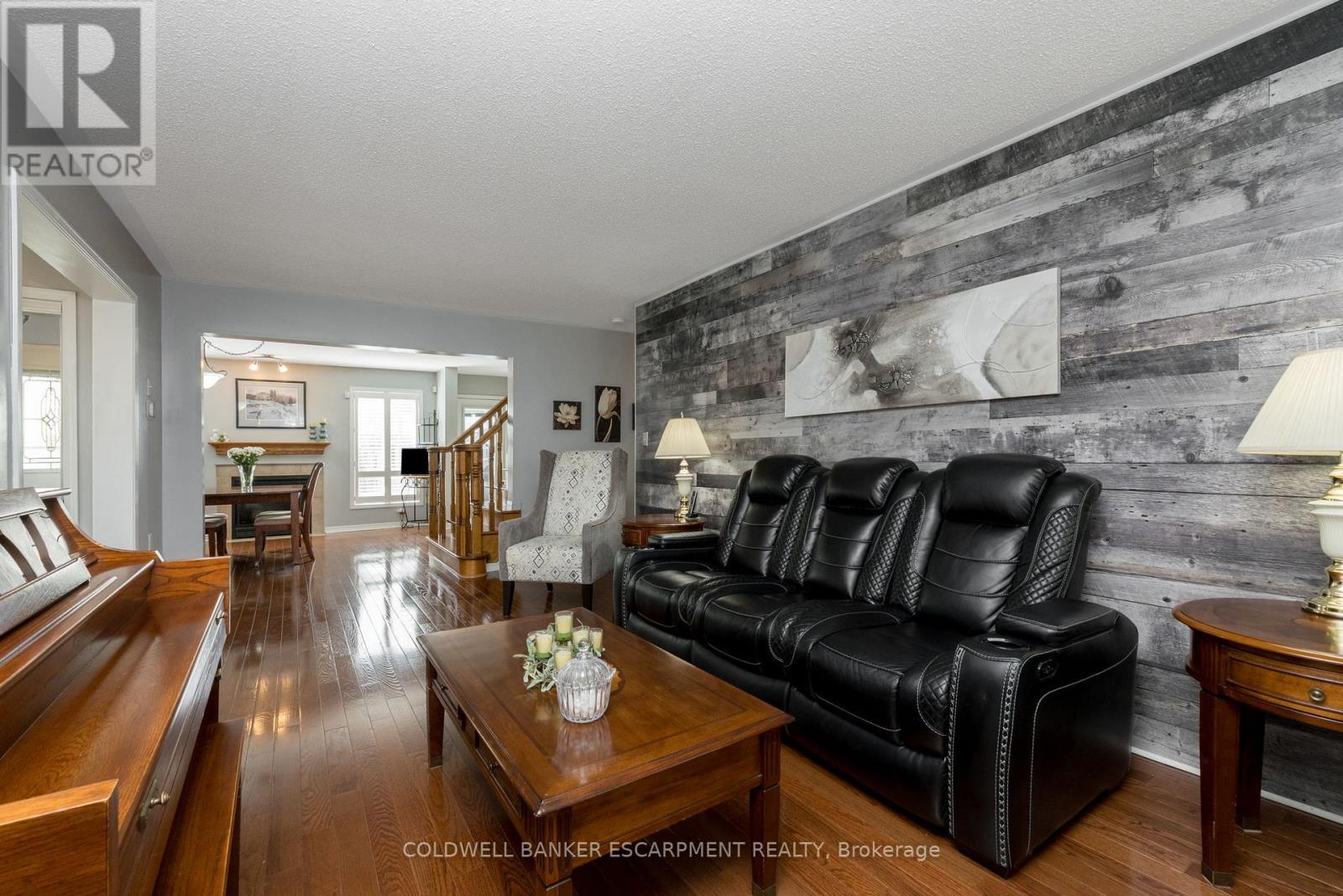 593 Caverhill Crescent, Milton, Ontario  L9T 5K1 - Photo 8 - W13653742