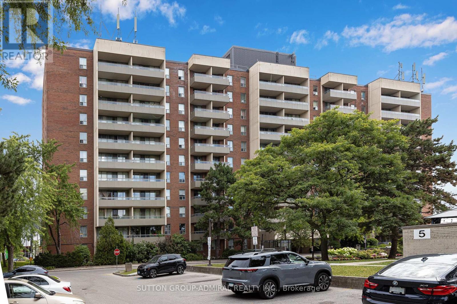 513 - 1 Four Winds Drive, Toronto, Ontario  M3J 2T1 - Photo 2 - W13653778