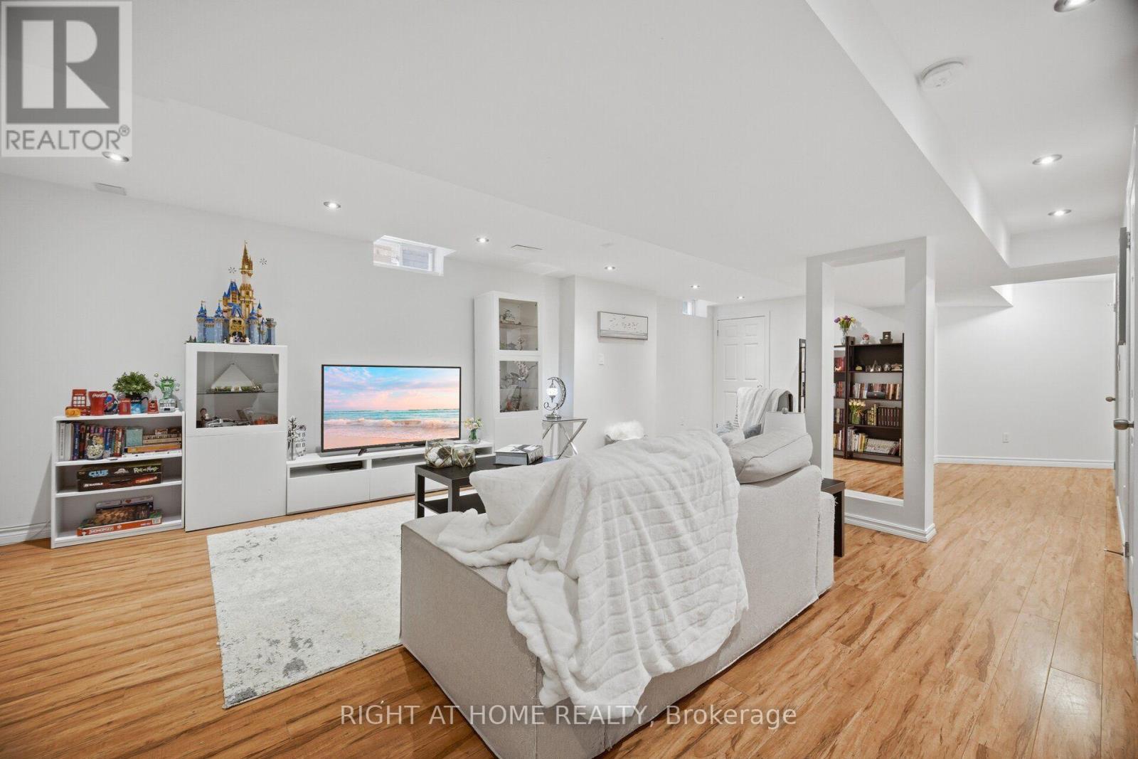3186 Robert Brown Boulevard, Oakville, Ontario  L7M 0P2 - Photo 36 - W13653784