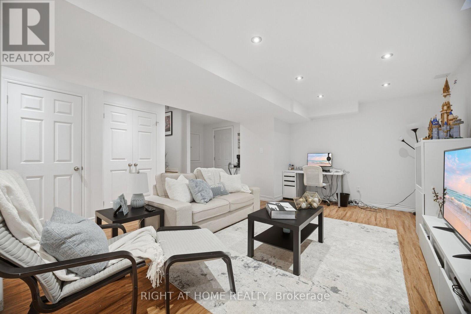 3186 Robert Brown Boulevard, Oakville, Ontario  L7M 0P2 - Photo 37 - W13653784