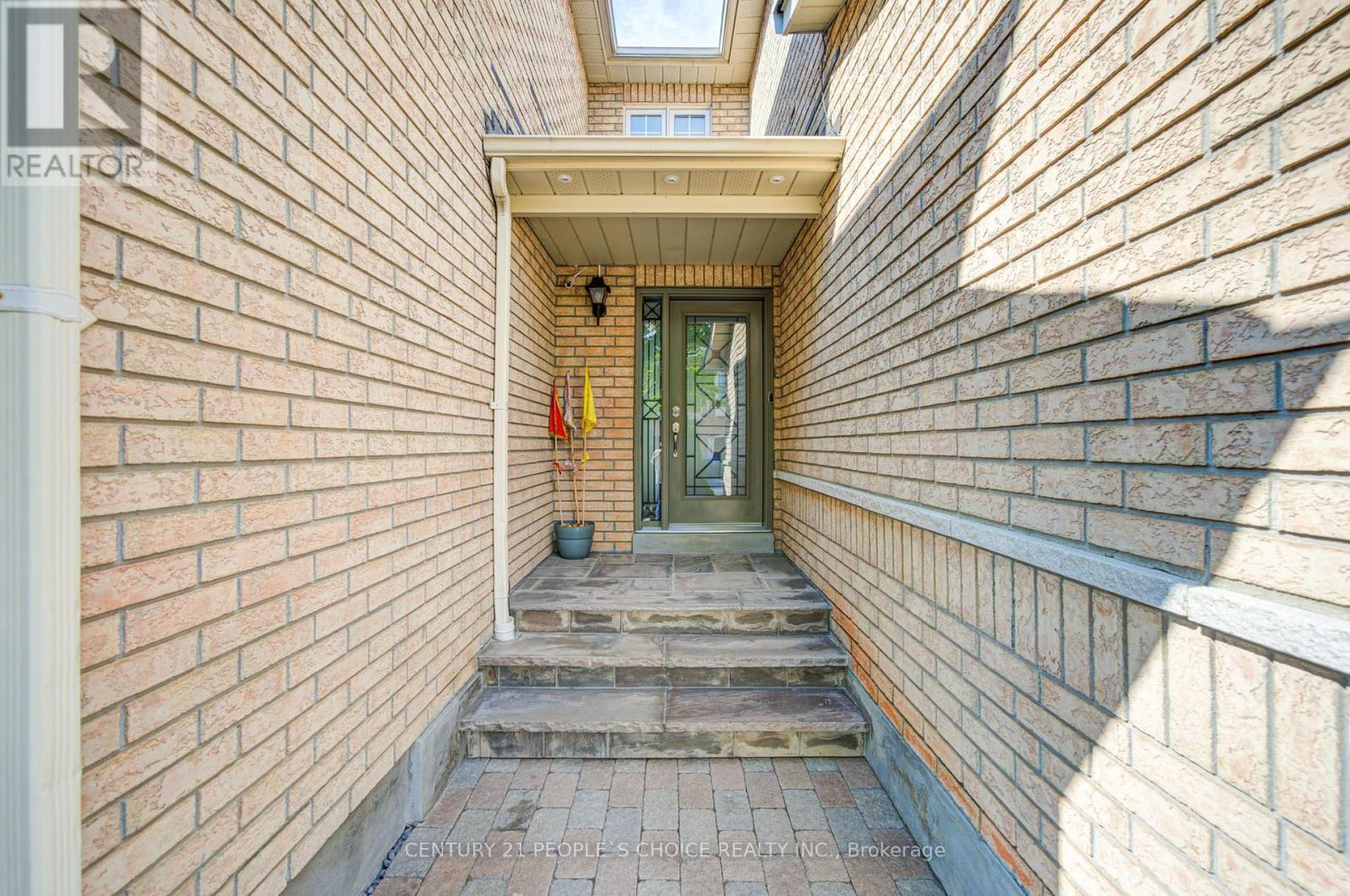 42 - 7115 Rexwood Road, Mississauga, Ontario  L4T 4L4 - Photo 2 - W13653792