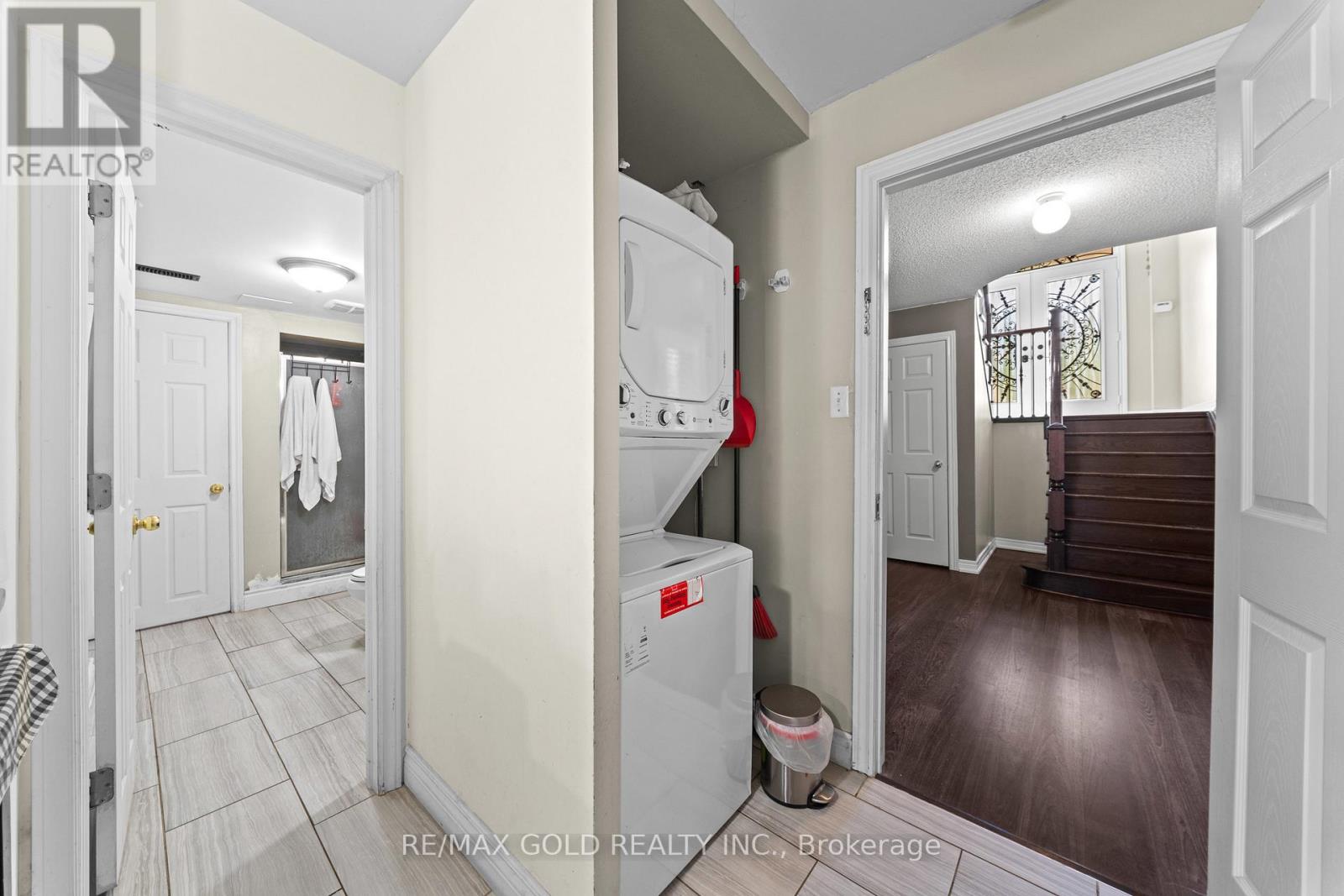11 Clearfield Drive, Brampton, Ontario  L6P 3L3 - Photo 26 - W13653708