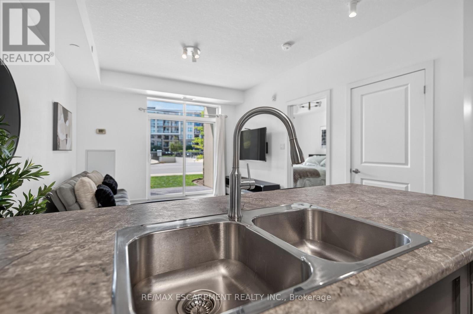 123 - 101 Shoreview Place, Hamilton, Ontario  L8E 0K2 - Photo 10 - X13653752