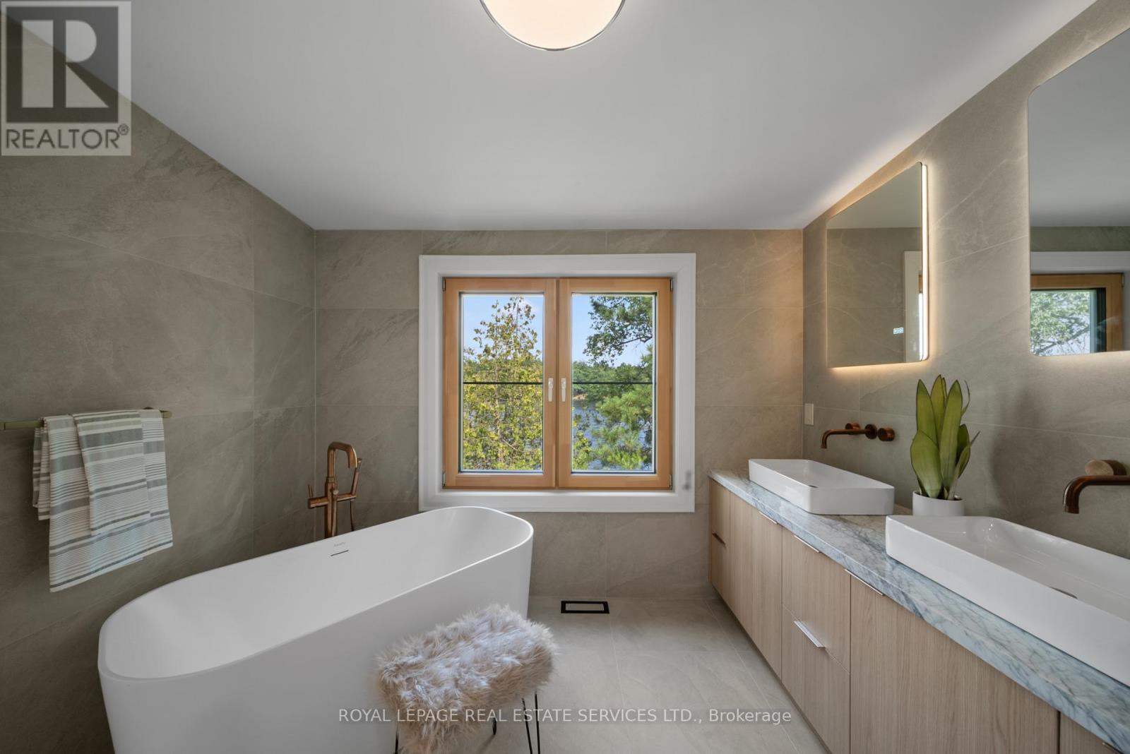 1024 Lidsley Road, Muskoka Lakes, Ontario  P1P 1R2 - Photo 35 - X13653830