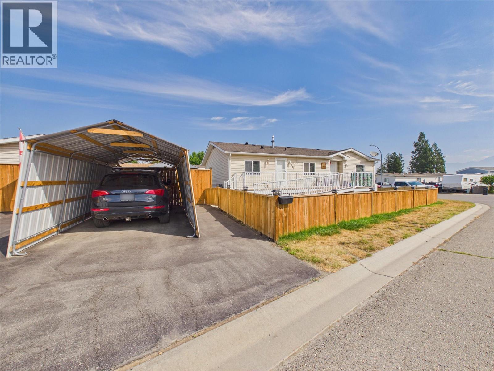 275 Mission Crescent, Cranbrook, British Columbia  V1C 6P7 - Photo 2 - 10397137