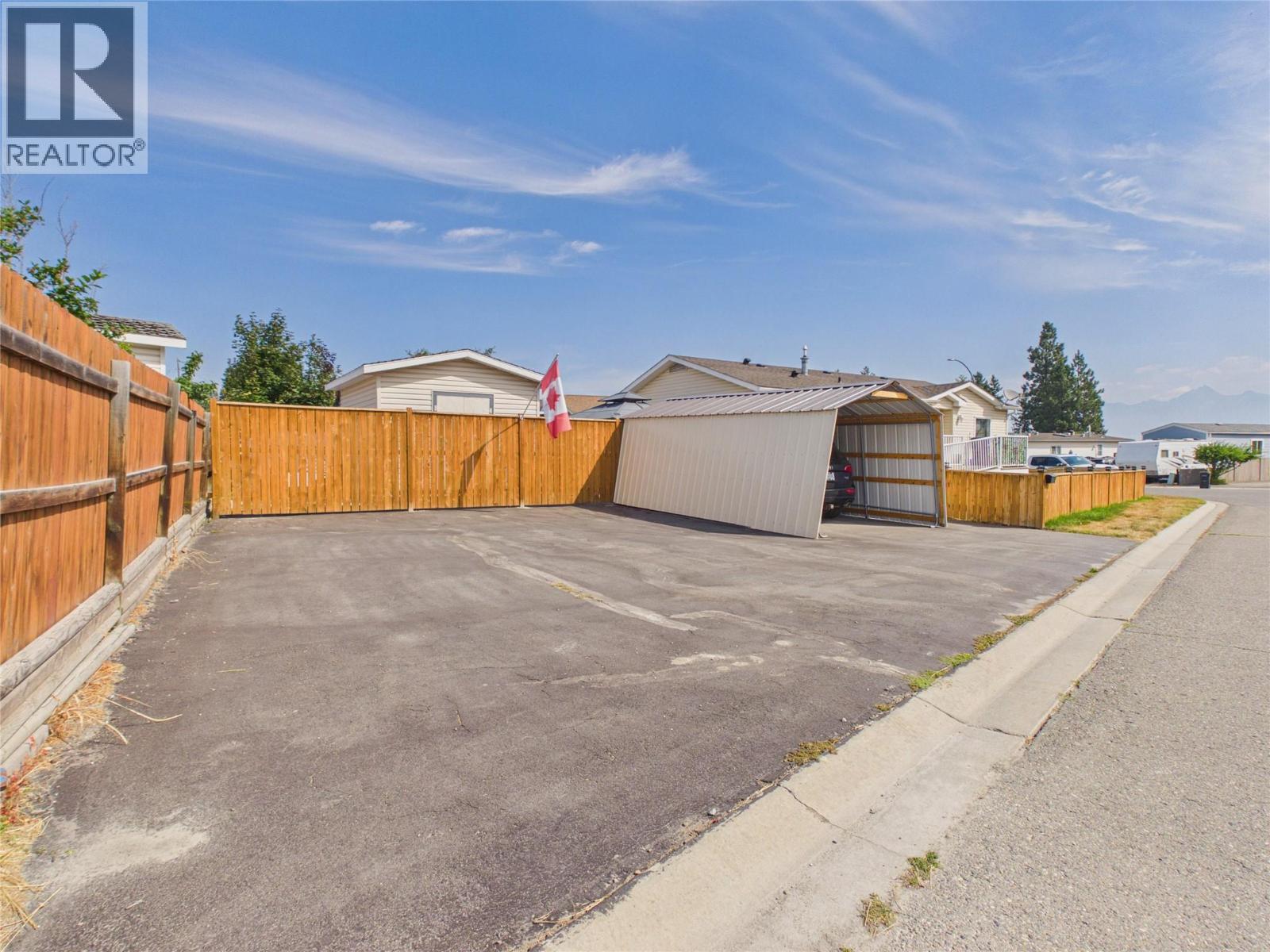 275 Mission Crescent, Cranbrook, British Columbia  V1C 6P7 - Photo 3 - 10397137