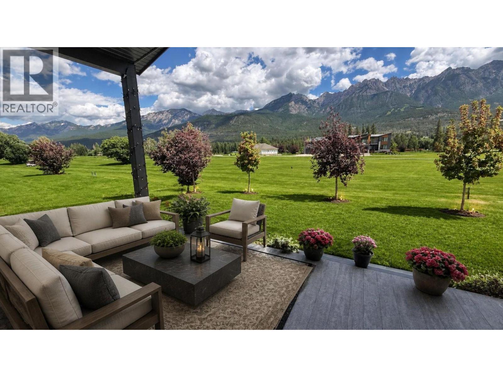 4962 Riverside Drive, Fairmont Hot Springs, British Columbia  V0B 1L1 - Photo 7 - 10396190