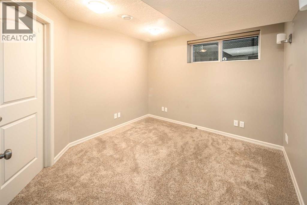 146 West Springs Place SW, Calgary, Alberta  T3H 4W2 - Photo 37 - A2335268