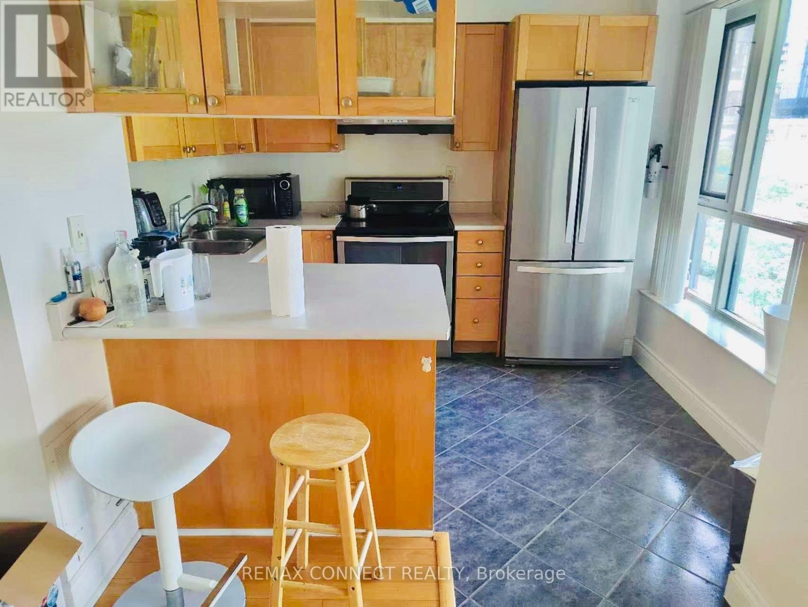 304 (2nd Br) - 889 Bay Street, Toronto, Ontario  M5S 3K5 - Photo 7 - C13653688