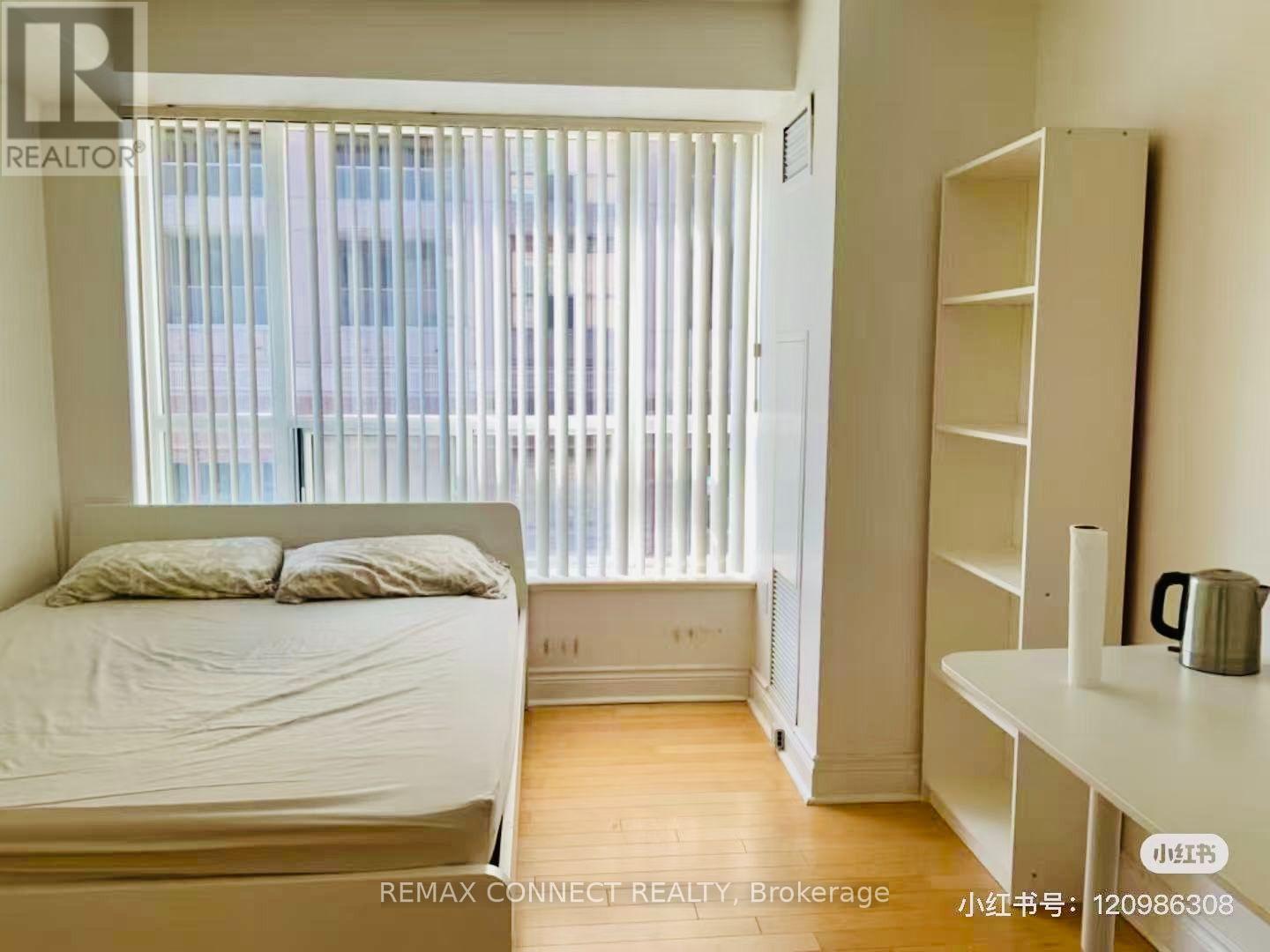 304 (2nd Br) - 889 Bay Street, Toronto, Ontario  M5S 3K5 - Photo 6 - C13653688