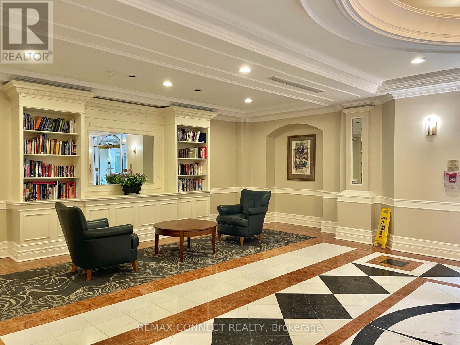 304 (2nd Br) - 889 Bay Street, Toronto, Ontario  M5S 3K5 - Photo 4 - C13653688