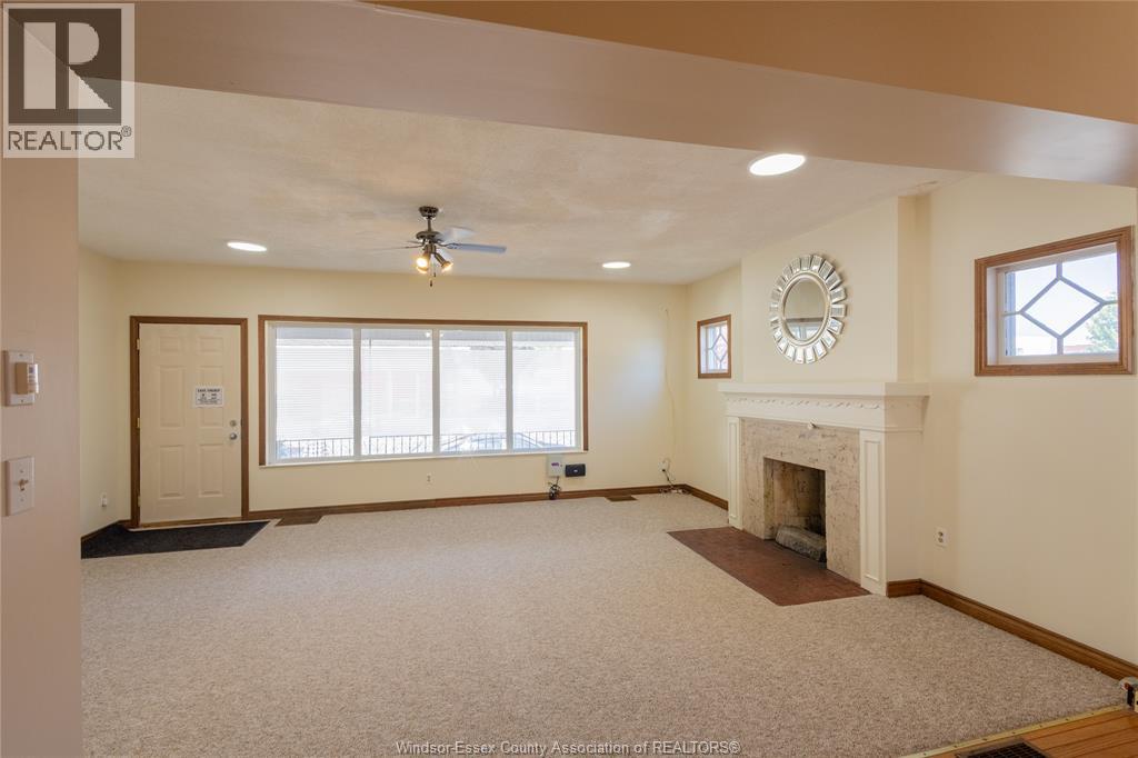 MLS# 26019238: 1069 OUELLETTE AVENUE Unit# 1, Windsor, Canada