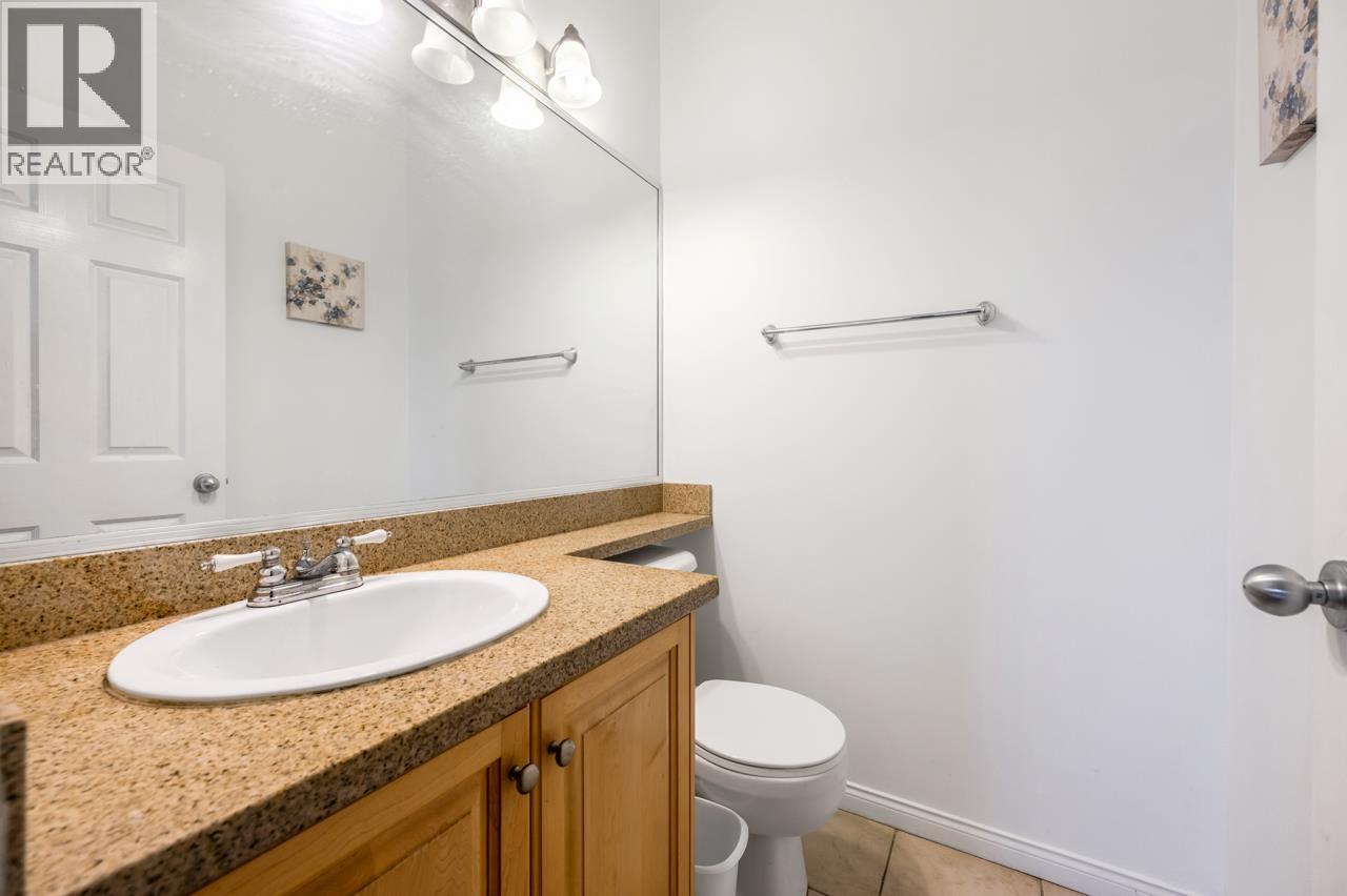 5989 Rumble Street, Burnaby, British Columbia  V5J 2C6 - Photo 10 - R3153956