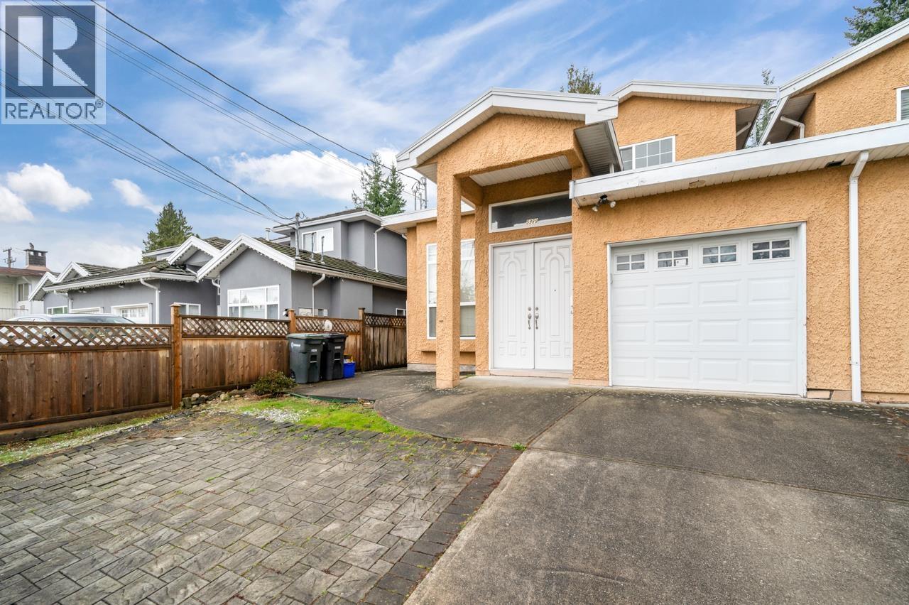 5989 Rumble Street, Burnaby, British Columbia  V5J 2C6 - Photo 2 - R3153956